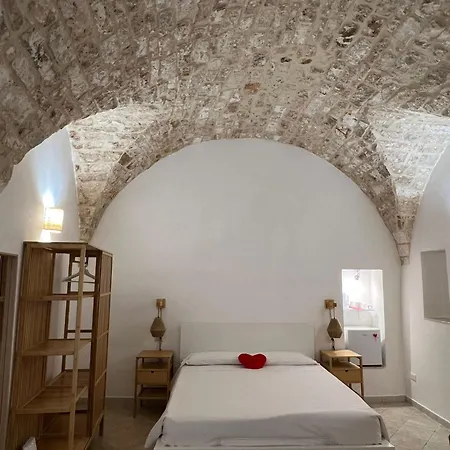 Filo Rosso * Ostuni